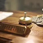 호텔 De La Paix