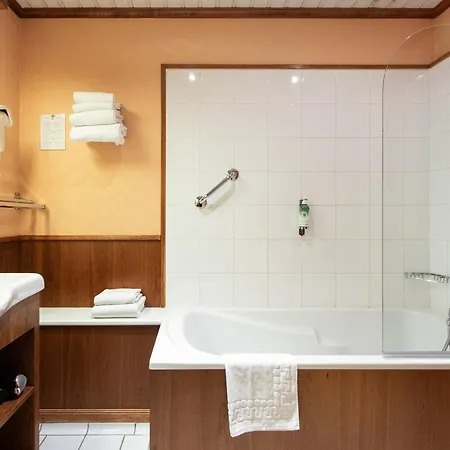 ホテル ドゥ ラ ペ リール