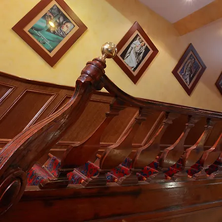 ホテル ドゥ ラ ペ 3*