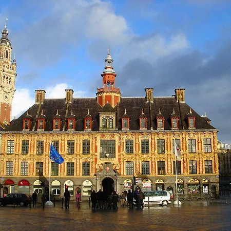 ドゥ ラ ペ ホテル リール