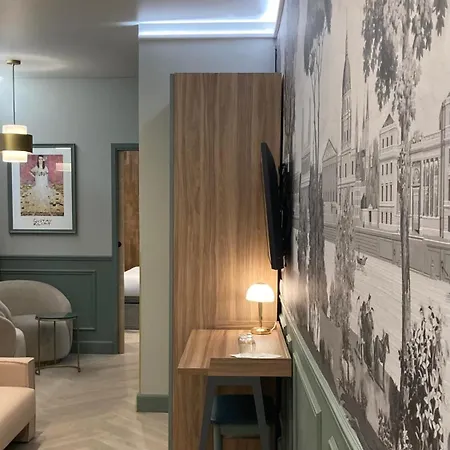 ドゥ ラ ペ ホテル リール