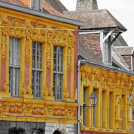 Hotel De La Paix