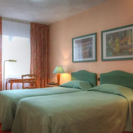 De La Paix Hotel Lila