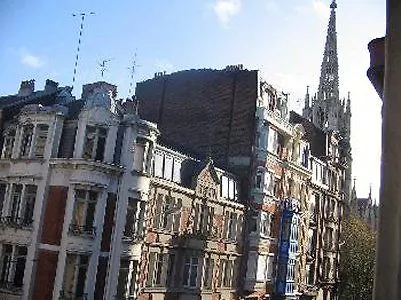 فندق De La Paix 3*