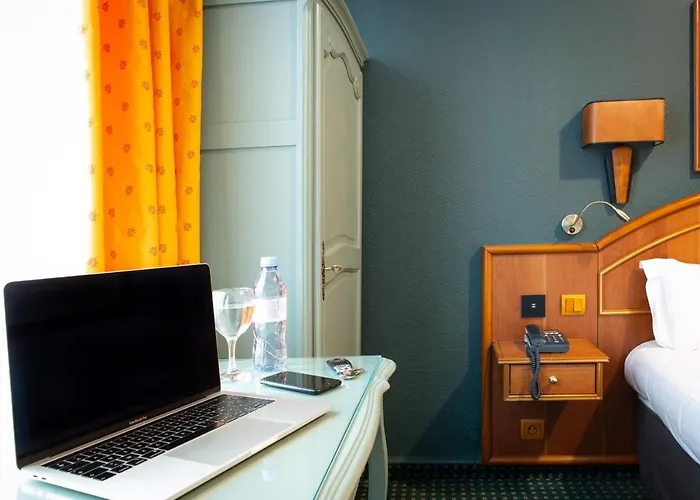 De La Paix מלון ליל